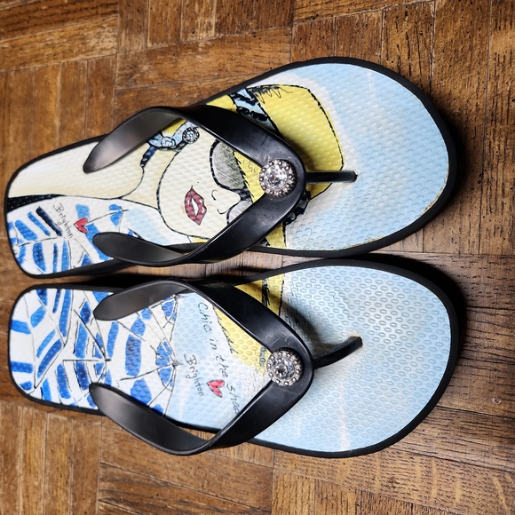 2 pairs Brighton Flip-flops - Picture 5 of 6